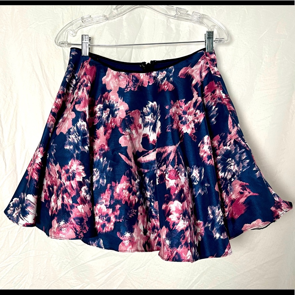 New satin floral skirt with tulle and velvet waistline detail